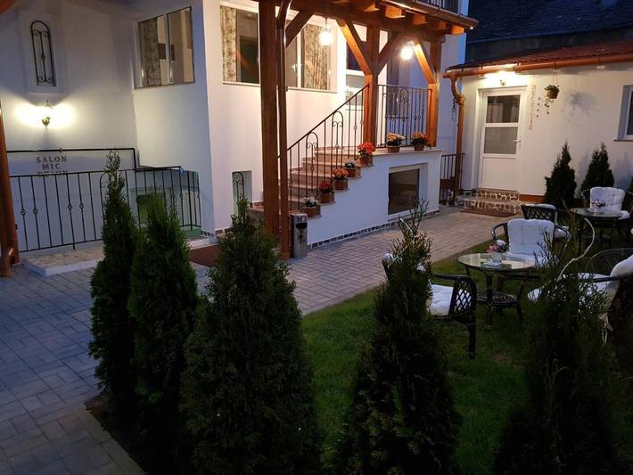 Maison d’hôte pour 2 personnes, avec jardin et vue à Sibiu - 4