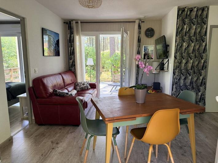 Gîte pour 2 personnes, avec Terrasse et Bassin pour enfant ainsi que Piscine et Sauna à Le Porge - 4