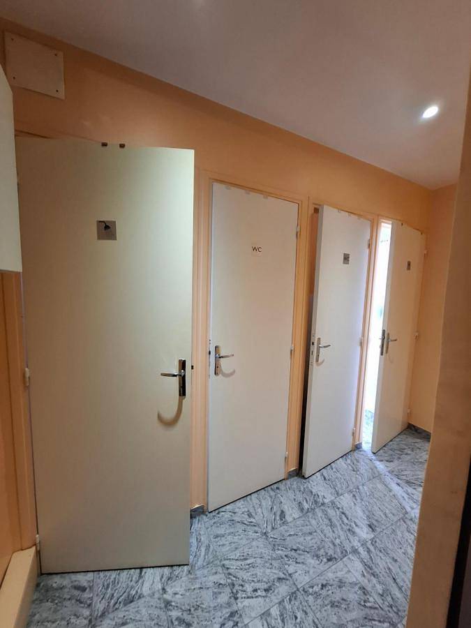 Hôtel pour 4 personnes, avec jardin ainsi que vue et terrasse à Groléjac - 2