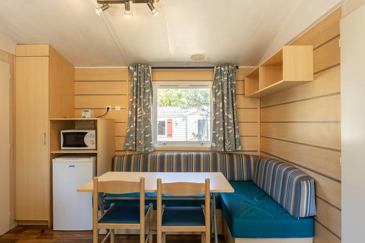 Mobilheim „Village Camping De L'ostriconi 25“ mit Meerblick, Gemeinschaftspool & Wlan in Palasca, Calvi und Umgebung