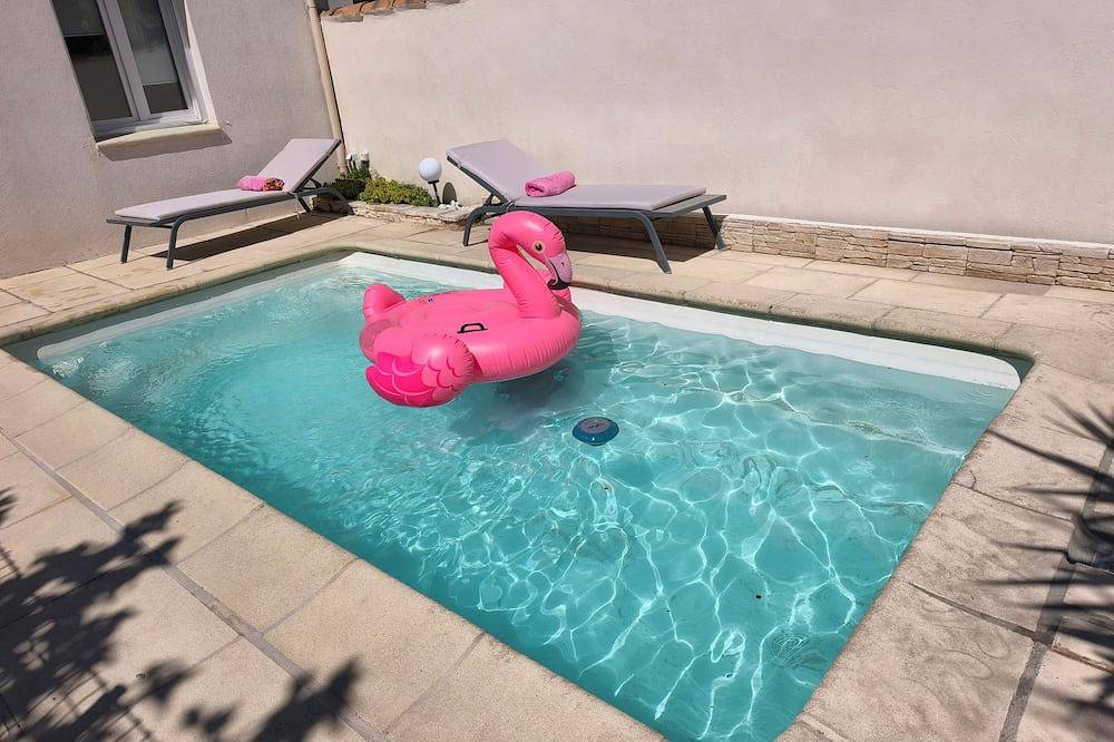 Quiet villa with a heated pool and gym on the Côte Bleue and in Marseille in Châteauneuf-les-Martigues, Mittelmeerküste (Frankreich)