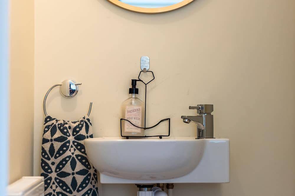 Lavender Cottage - in the heart of the New Forest in Burley, Hampshire