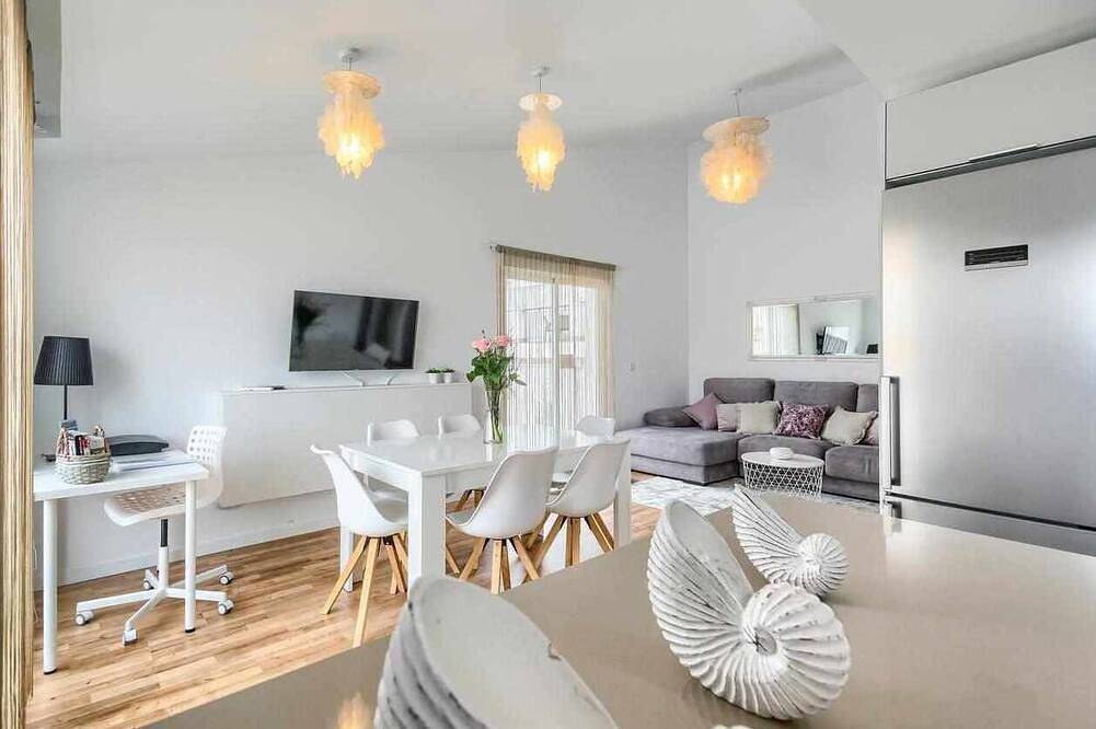 Apartment for 6 People in Town of Altea, Altea