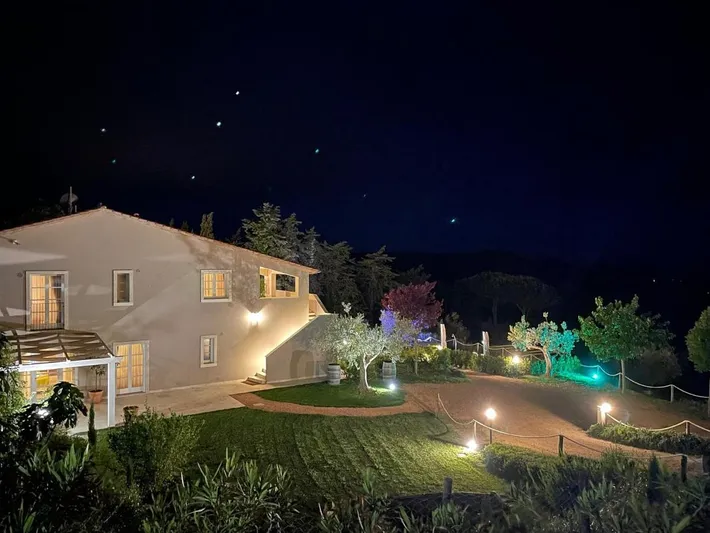 Bed and breakfast per 2 persone, con panorama e giardino - 1