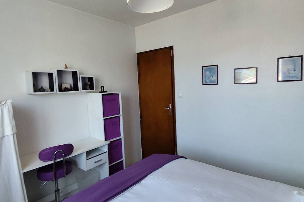 Apartamento entero, Quiet apartment at the foot of the Luberon in Mérindol, Parque natural regional del Luberon