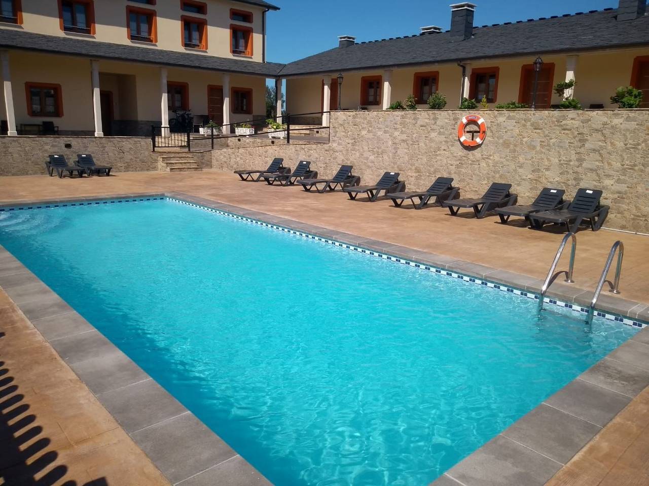 Appartement entier, Unterkunft mit Aussicht in "Apartamentos Navalin". in Tapia de Casariego, Côte Cantabrique