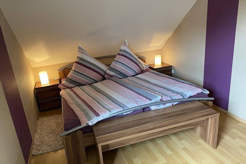 Ganze Wohnung, Ferienwohnung mit Herz - Appartement/Fewo, Dusche, Wc, neuwertig in Beltheim, Hunsrück