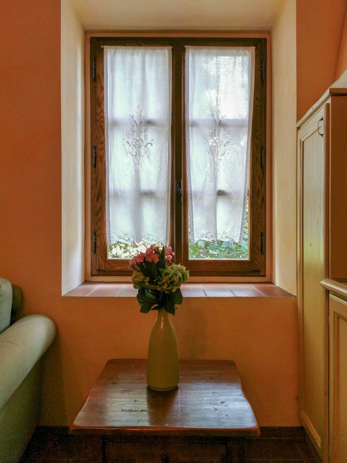 Ganze Ferienwohnung, Ruhig gelegene Ferienwohnung mit herrlichem Blick auf die Weinberge in Loro Ciuffenna, Valdarno