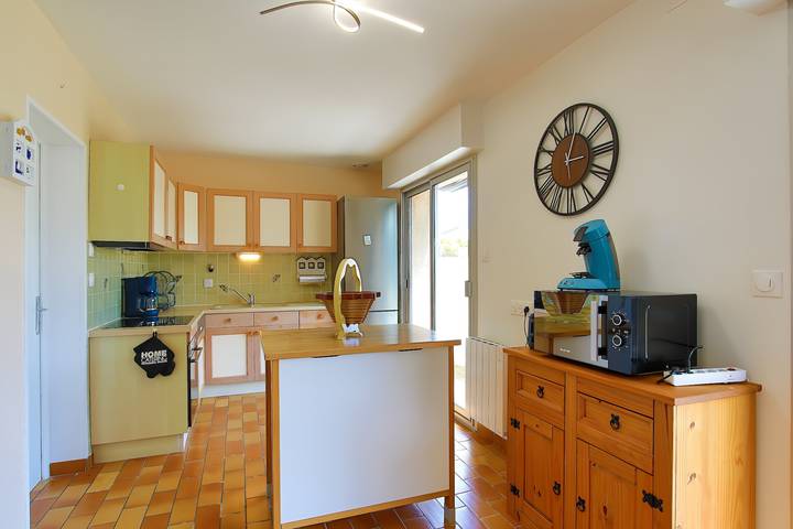 Ferienhaus „Les Volets Bleus“ mit Terrasse, privatem Garten und Wlan in Pirou, Coutances und Umgebung