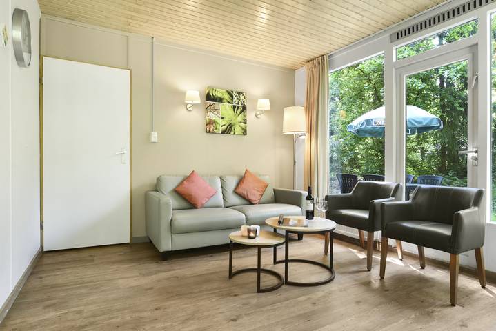 Bungalow für 4 Personen, mit Balkon/Terrasse und Terrasse - 1