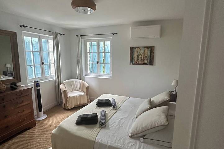 Exklusive Landhausvilla, Pool, Garten, ruhig, zu Fuß ins Dorf in Bargemon, Draguignan Region