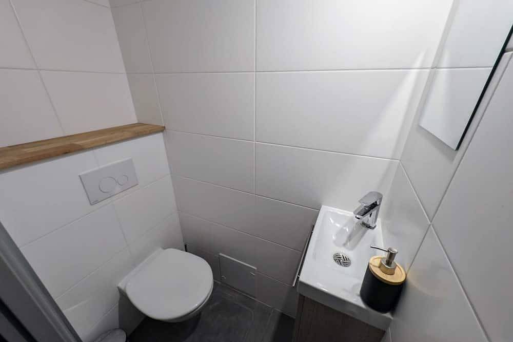 Apartamento entero, Duplex 90m² Avec Balnéo au Centre-ville de Troyes, 10 Minutes à Pied de la Gare in Troyes, Aube (desambiguación)