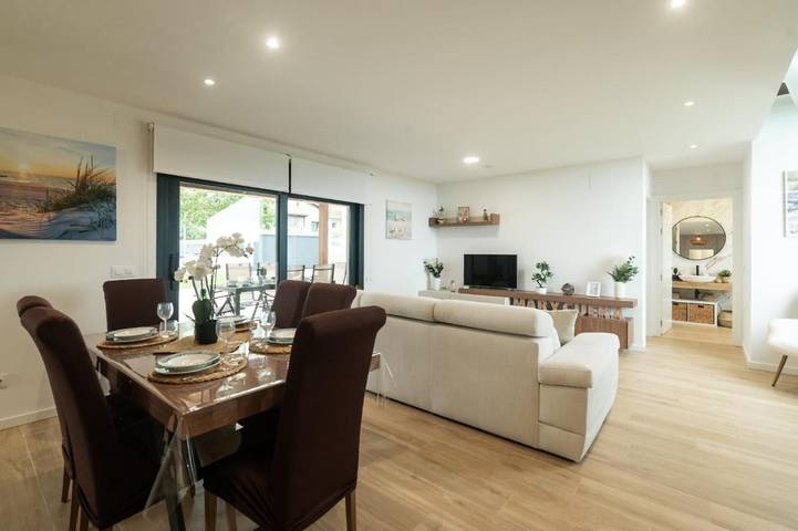 Chalet para 6 personas, con Balcón y Terraza además de Jardín y Vistas en Llanes - 3