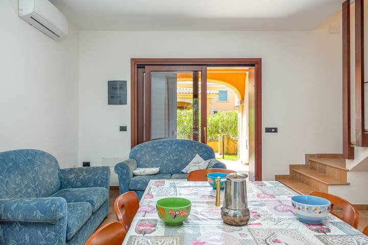 Casa vacanze 'Villetta Confortevole' vicino alla spiaggia con giardino e Wi-Fi in San Teodoro, Olbia-Tempio