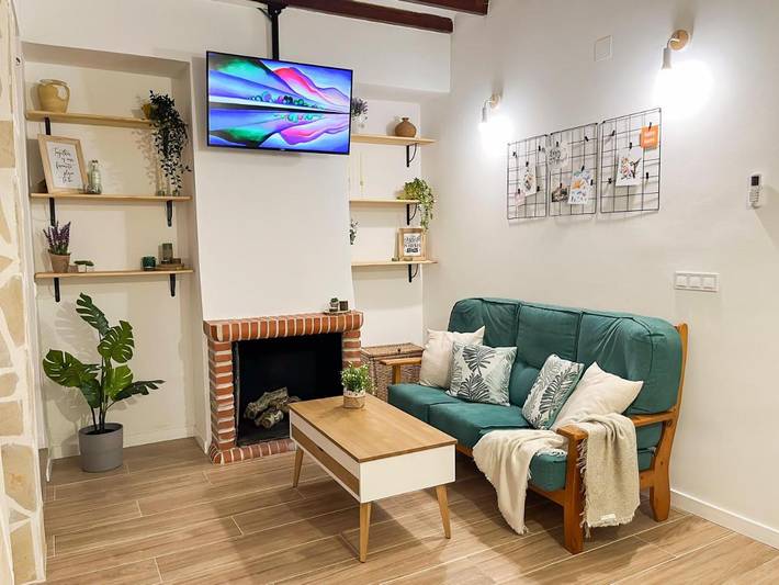 Gîte pour 9 personnes, avec balcon et vue à Bolulla - 3