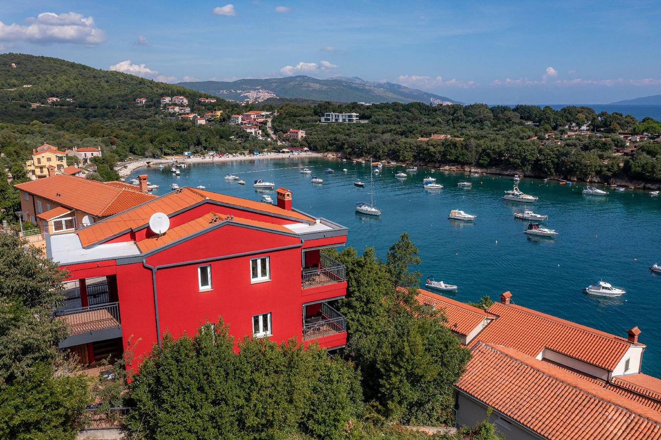 Ganze Ferienwohnung, Red House Apartments Sveta Marina in Sveta Marina, Ostküste Istrien