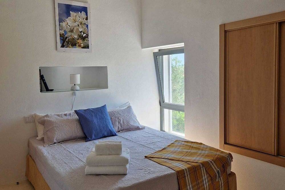 Typical country house in Algarve with swimming pool! in Estoi, Faro