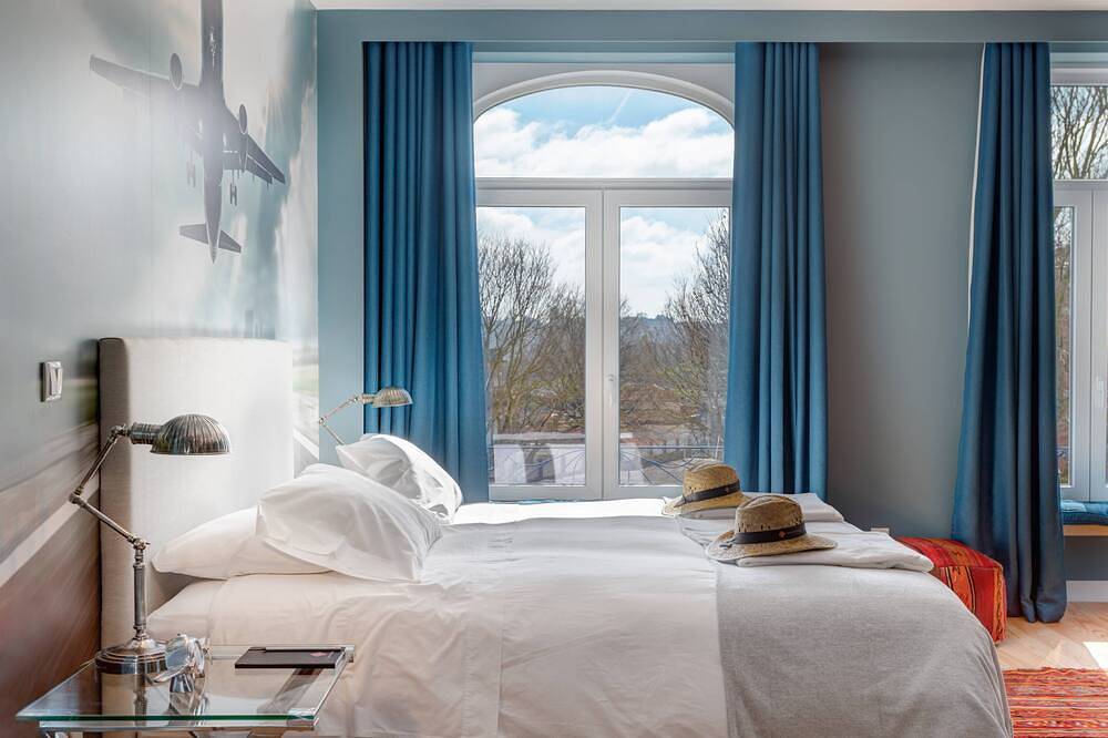 Viva Casa da Praça with heated Pool and terrace in Porto, District de Porto