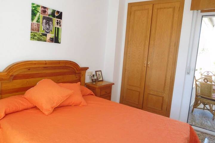 Appartement entier, 110m2 appartement + 18m2 terrasse et grande piscine, Alicante, Playa San Juan in El Cabo de las Huertas, San Juan Playa