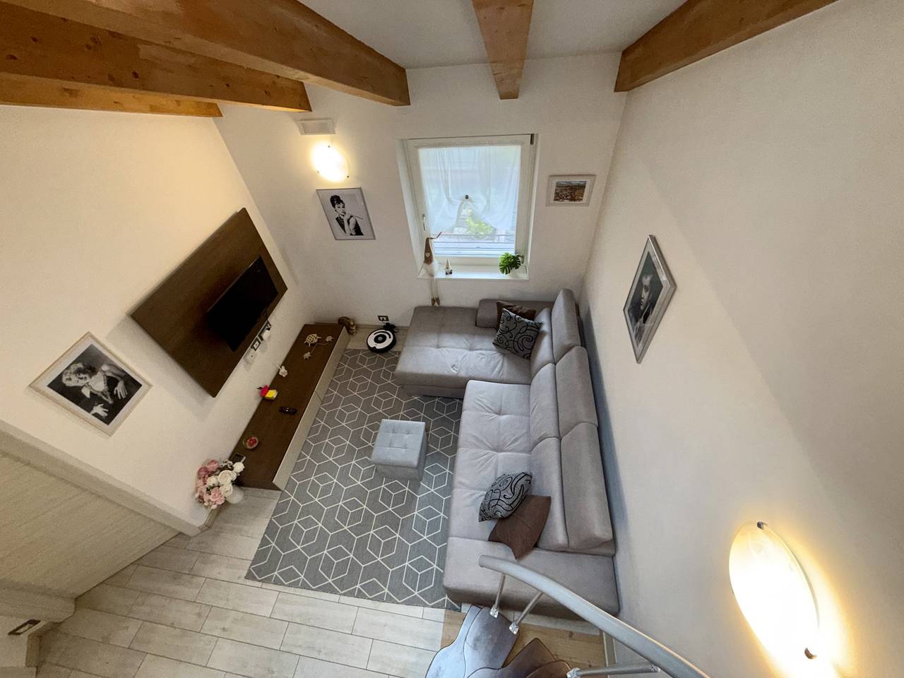 Entire apartment, Holiday apartment for 6 people with balcony in Riva del Garda, Garda Mountains