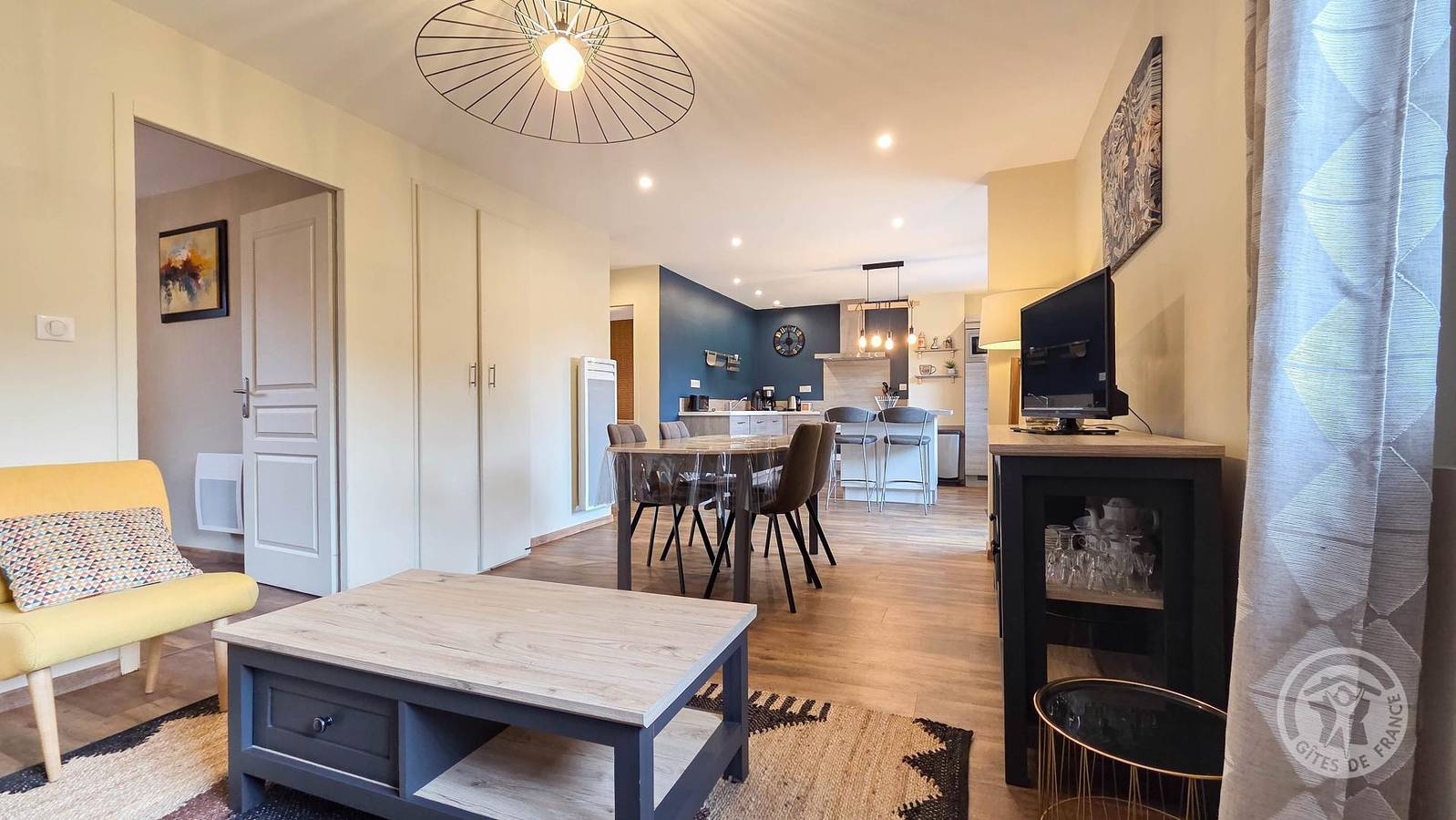 Gemütliche Gite mit Parkplatz, Garten & Internet - Nähe Strand & Stadtzentrum in Adast, Nationalpark Pyrenäen