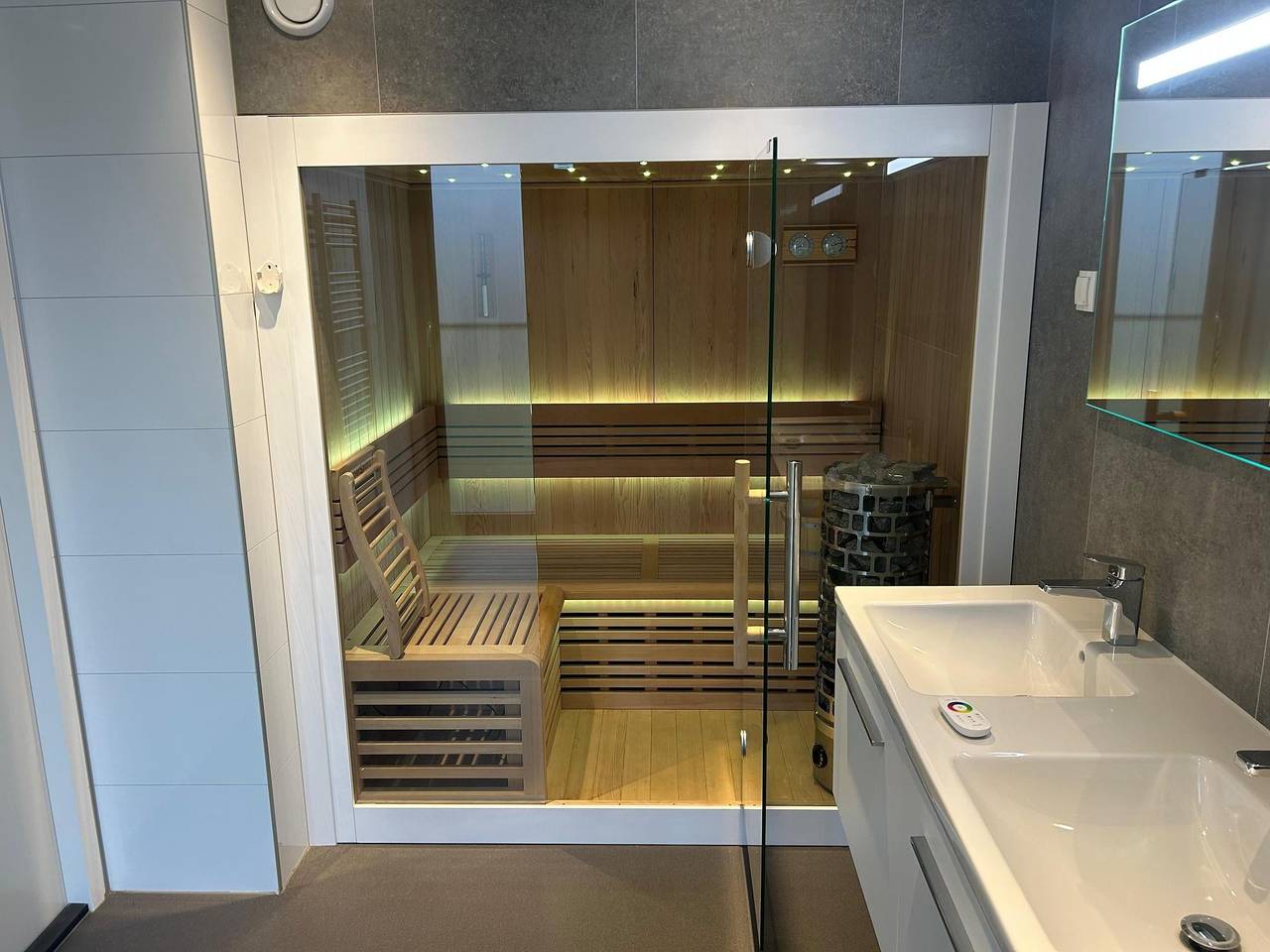 Wasserlodge in Winterswijk mit Sauna & Hottub in Achterhoek