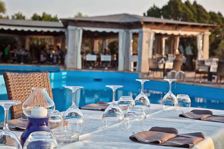 Location de vacances pour 4 personnes, avec bassin pour enfant et vue ainsi que jardin et piscine, animaux acceptés à Porto Rotondo - 4