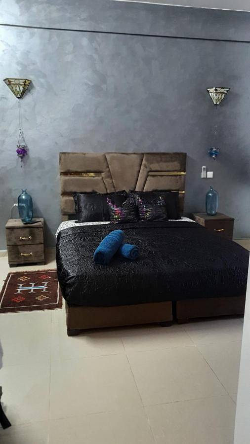 Appartement de vacances pour 9 personnes, avec jardin ainsi que terrasse et vue