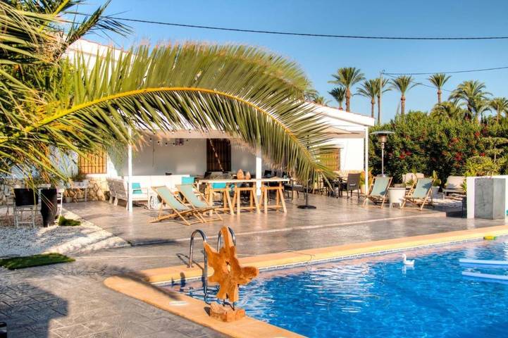 Casa rural para 2 personas, con vistas y terraza además de jardín y piscina en Elche - 3