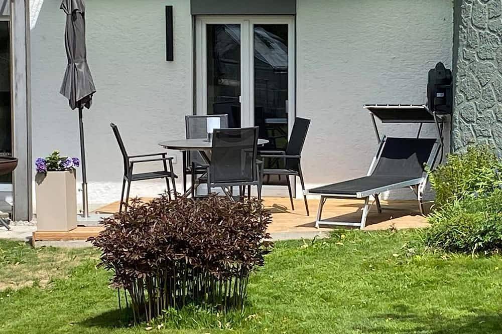 Ganze Wohnung, Panorama Bachtelweg - Appartement/Fewo, Dusche, Wc, Terrasse in Bad Wurzach, Region Bodensee-Oberschwaben