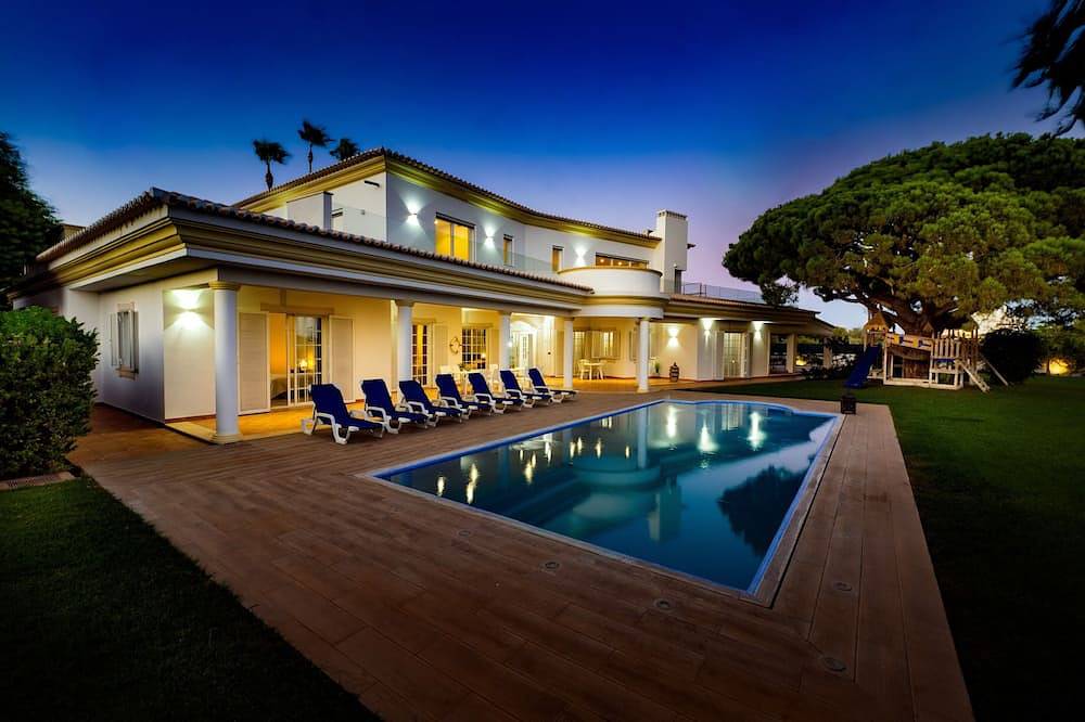 Casa vacanza a Algarve Central a partire da 402€ a notte