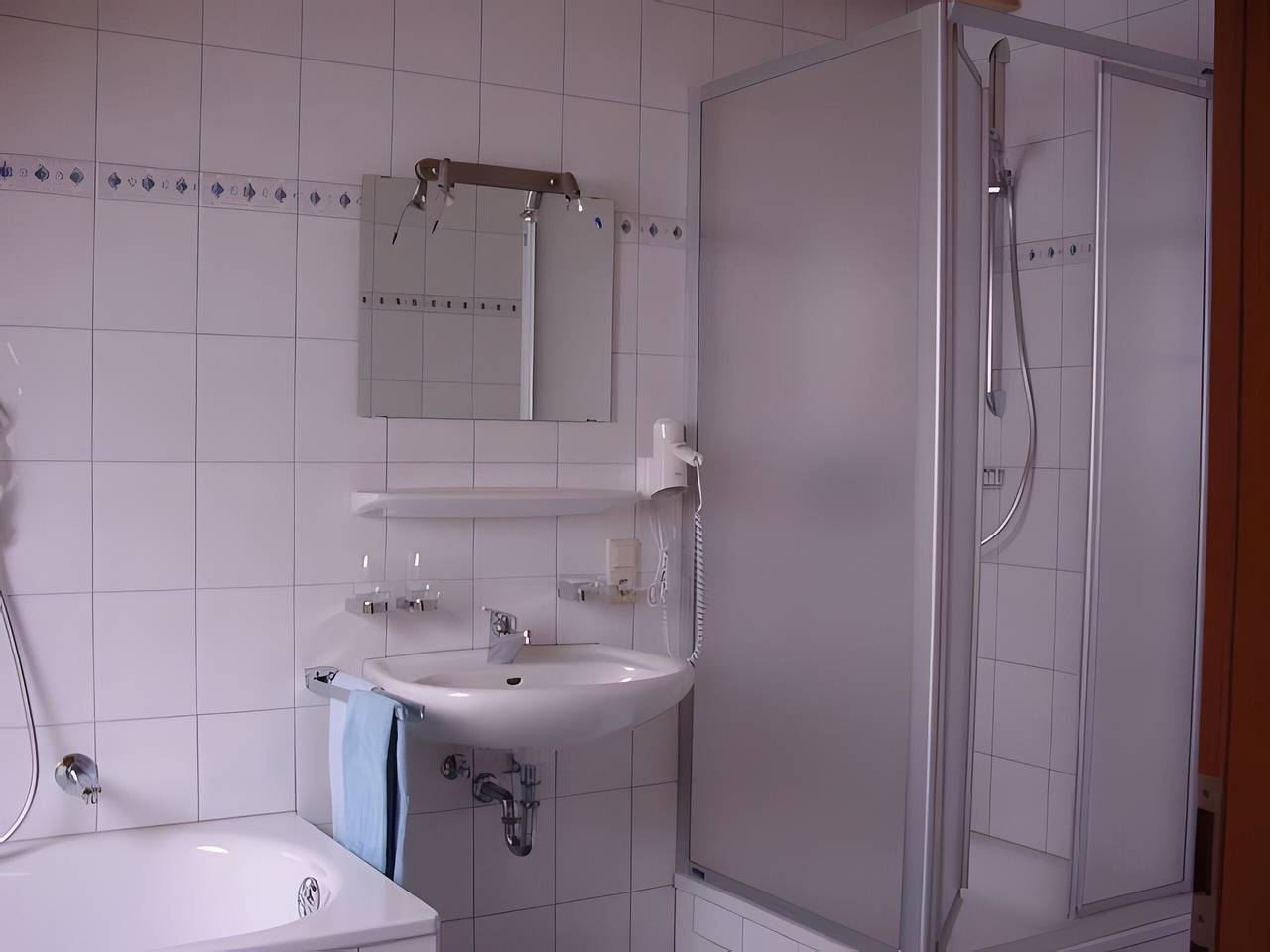 Zimmer 'Doppelzimmer' mit gemeinsamer Terrasse und Wlan in Oberprechtal, Elzach