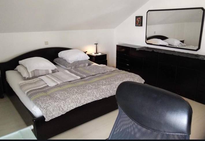 Gîte pour 4 personnes, avec balcon et vue à Kirkel - 2