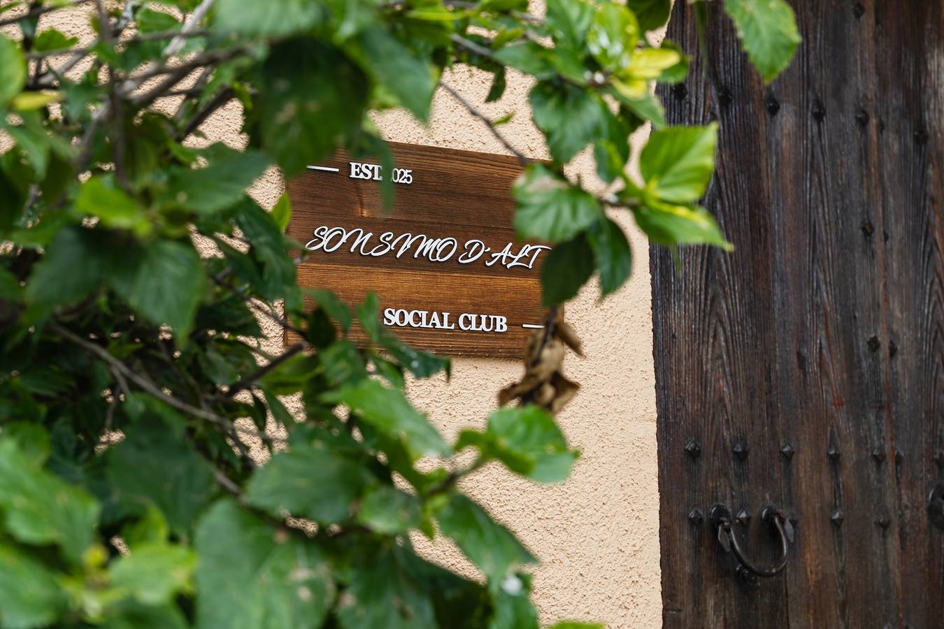 Villa "Son Simo D'Alt" with Mountain View, Private Pool & Wi-Fi in Alcúdia, North Majorca