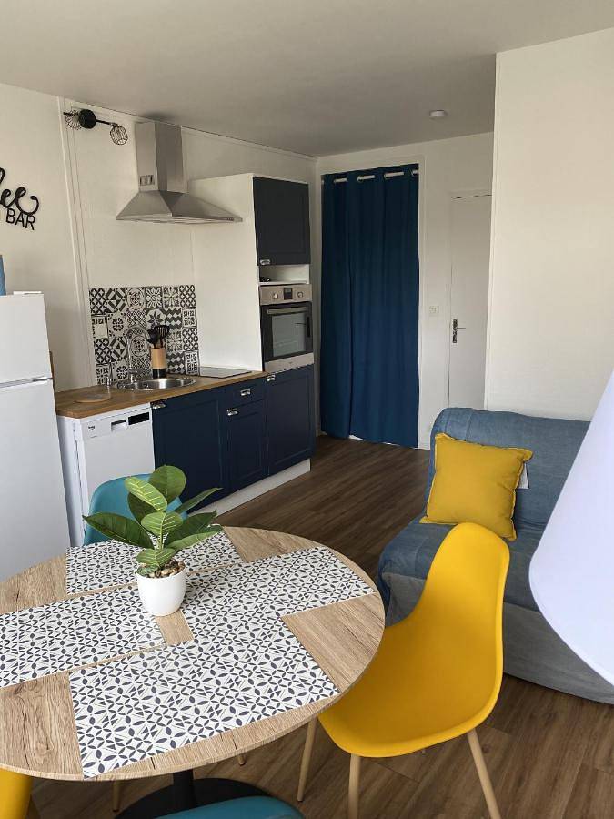 Gîte pour 4 personnes dans Centre Equestre (Courseulles-sur-Mer) - 4