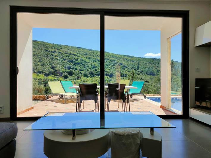 Location de vacances pour 4 personnes, avec terrasse dans São Bartolomeu de Messines - 3