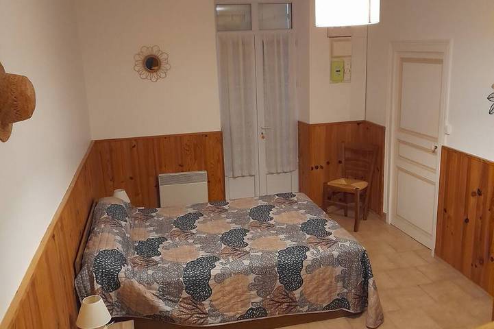 Location de vacances pour 5 personnes, avec jardin à Savigny-en-Véron - 4