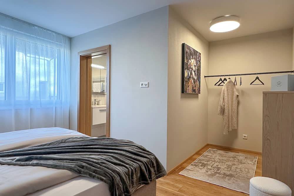 Ganze Wohnung, \"Three\" - Premium Apartments Seekirchen, modern und zentral, Seenähe in Seekirchen am Wallersee, Bezirk Salzburg-Umgebung