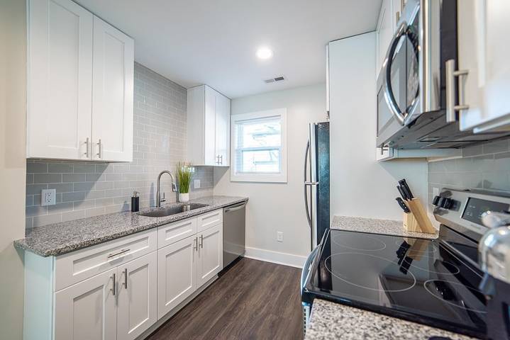 Apartment for 4 people, with pets in Charlotte