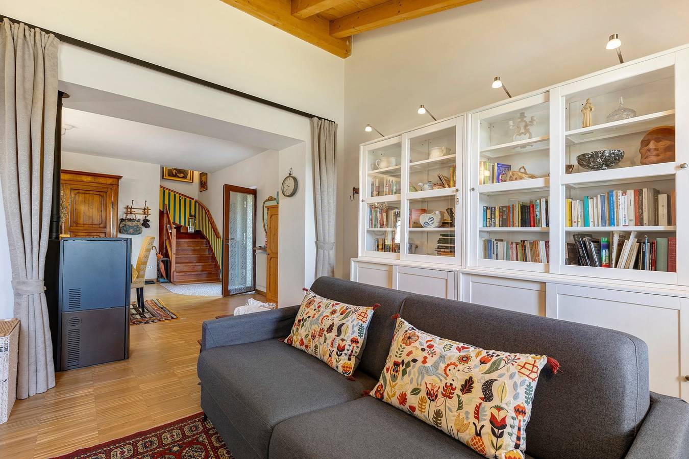 Casa di campagna 'A House with A Character' con vista sulle montagne, Wi-Fi e aria condizionata in Villafranca di Verona, Provincia di Verona