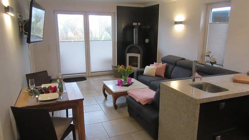 Ferienwohnung für 3 Personen, mit Terrasse und Sauna in Meeschendorf