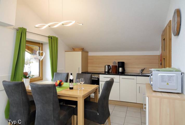 Ganze Ferienwohnung, Appartement 3 - Typ C in Zell am See (Stadt), Zell am See