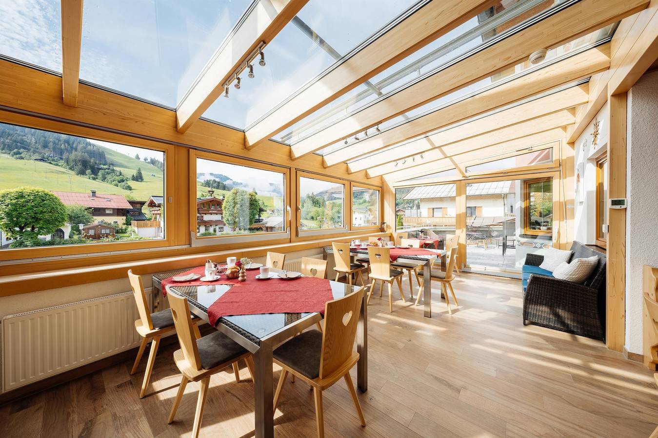 Ganze Ferienwohnung, Doppelzimmer mit Dusche, Wc in Maria Alm am Steinernen Meer, Maria Alm