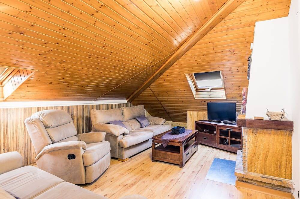 Geheel appartement, Toeristische Informatie: Diamond: Penthouse met jacuzzi voor 2 personen en openhaard. in Toledo, Toledo Provincie