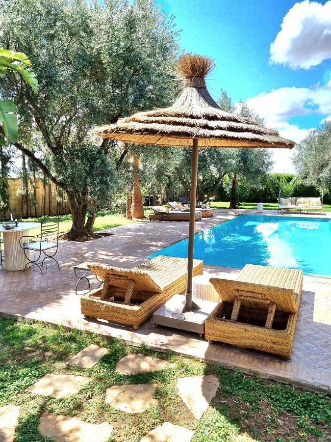 Bed and breakfast para 2 pessoas, com piscina e jardim - 1