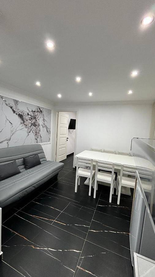 Appartement entier, Chaleureux t1 Aiguebelle in Aiguebelle (Savoie), Région de Saint-Jean-de-Maurienne