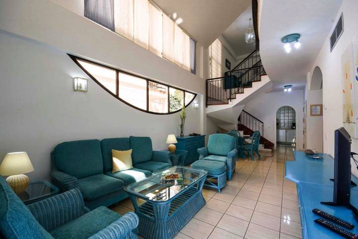 Chalet para 7 personas, con piscina además de jardín y vistas en Gran Canaria - 2