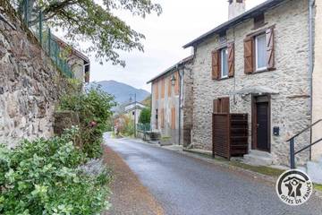 Gîte pour 8 personnes, avec balcon dans Lassur