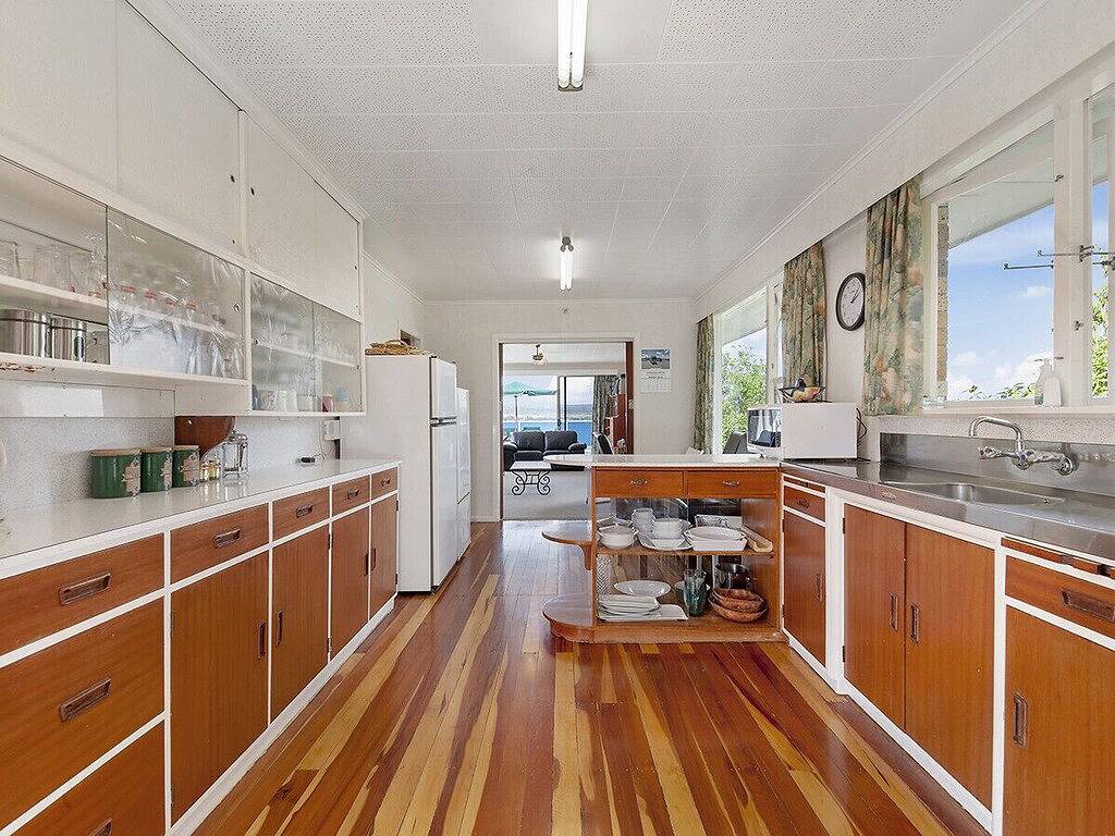 Hohe Lakeviews - Acacia Bay Ferienhaus in Taupo, Taupo District