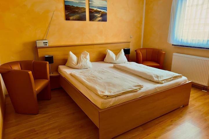 Ferienwohnung für 2 Personen, mit Garten in Priepert